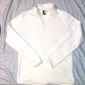 🆕 The North Face fleece (quarter-zip)